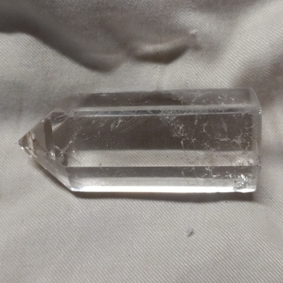 Quartz gemstone healing wand - Picture 4 of 5